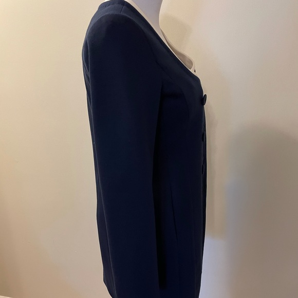 Navy blazer jacket with button closure - Picture 5 of 16